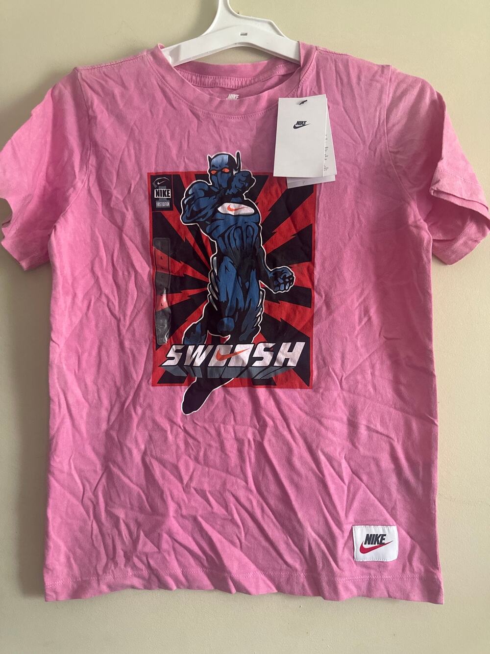 Nike Graphic Tee Kids L Superhero Swoosh Pink Cotton T-Shirt Unisex k1